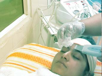 Oxy Derma Therapy by Dr R.S. Chhbara Oxy Derma Therapy by Dr R.S. Chhbara